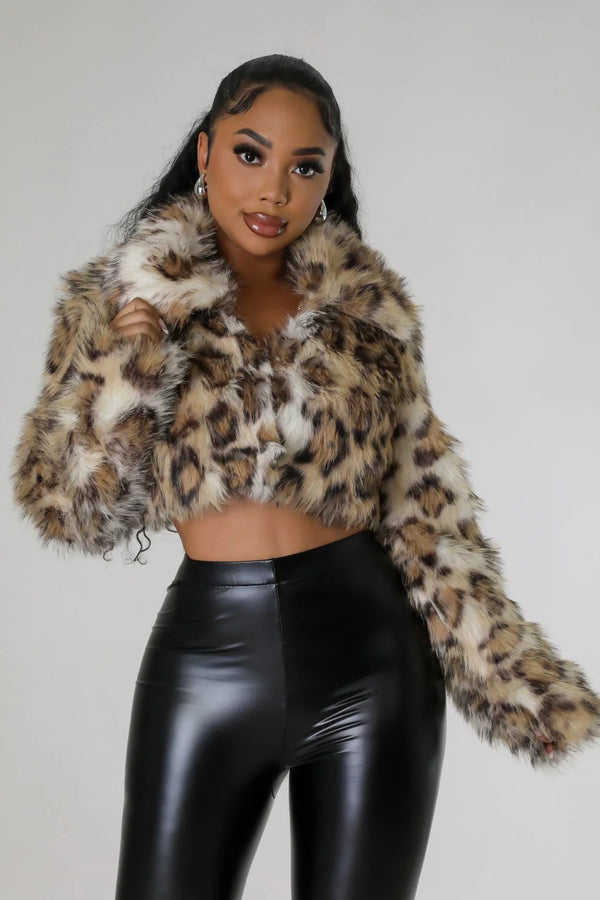 Breezily Jacket - Trendy fashion 
